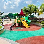 Amberside Jb City View 3Br3B 10Pax Top Floor At Jb Central
