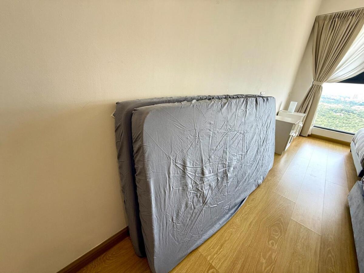 Amberside Jb View 3br3b 10pax Floor At Jb Pangsapuri Johor Bahru